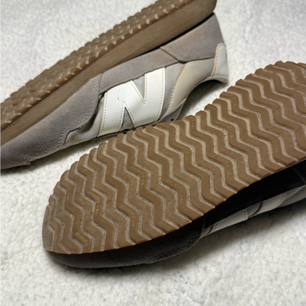 New Balance Suede and Mesh Gray Sneakers - Picture 10 of 10